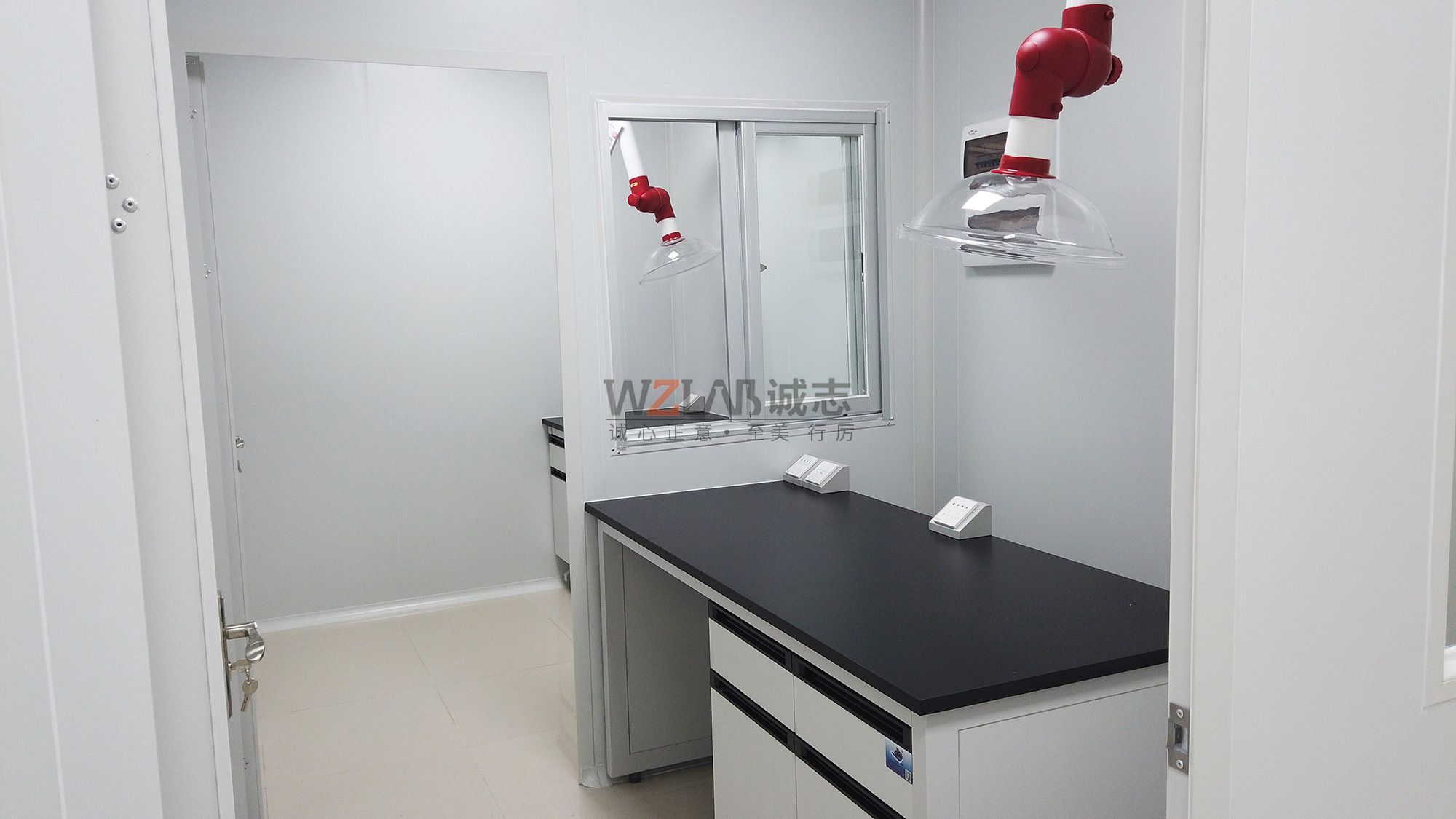 原子吸收室 設(shè)計(jì)及作用(圖1) 實(shí)驗(yàn)室內(nèi).jpeg